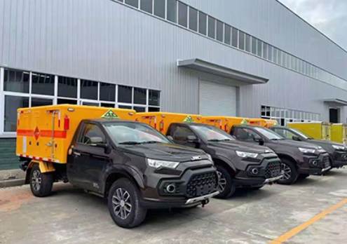 金沙爆破器材运输车-保障安全与效率的关键